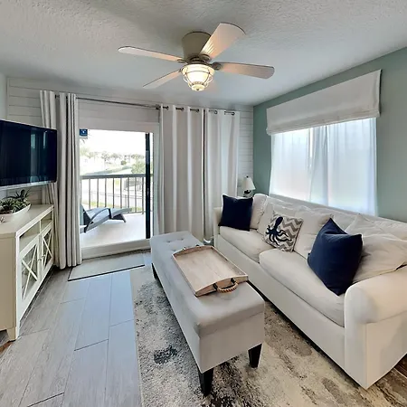 Ocean Village Club D23